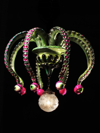 Illustration for article titled Octopus chandeliers add the right touch of tentacle to any decor